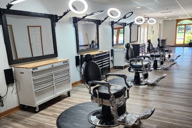 Find The Best Barbing Salon Near Me: Expert Tips