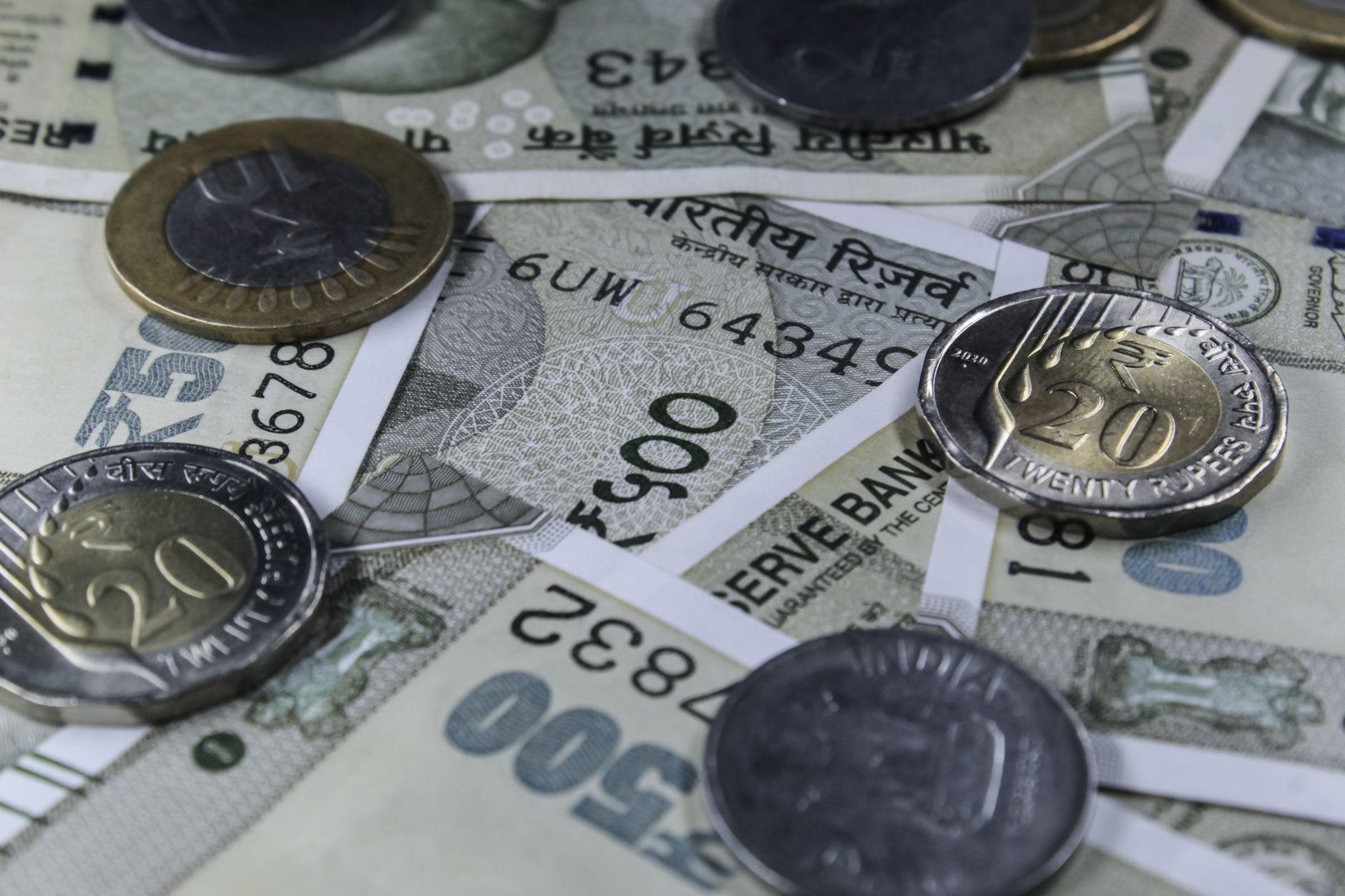 Is Penny Stock Under 10 Rupees a Smart Investment?