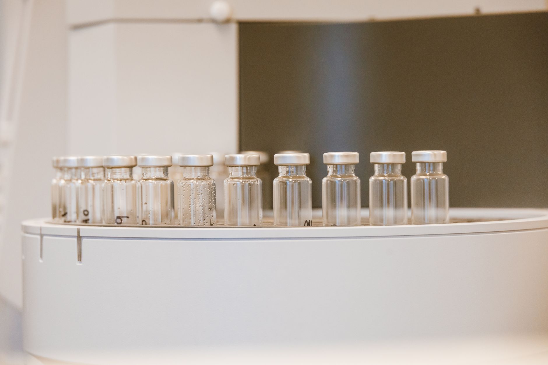 Canadian Peptides Research Trends: Quality, Supply and Scientific Developments